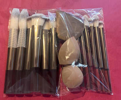 Lot de 12 pinceaux maquillage - Yeux & teint 💄